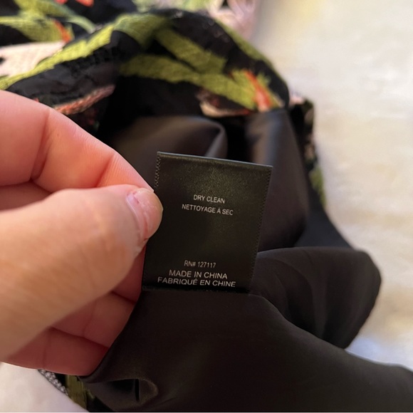 Badgley Mischka Embroidered Floral Cocktail Dress - Picture 5 of 7